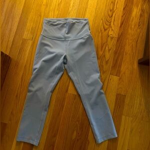 Lulu lemon wunder under leggings size 6 like new